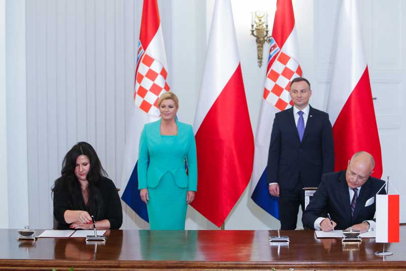 Inicijativa tri mora